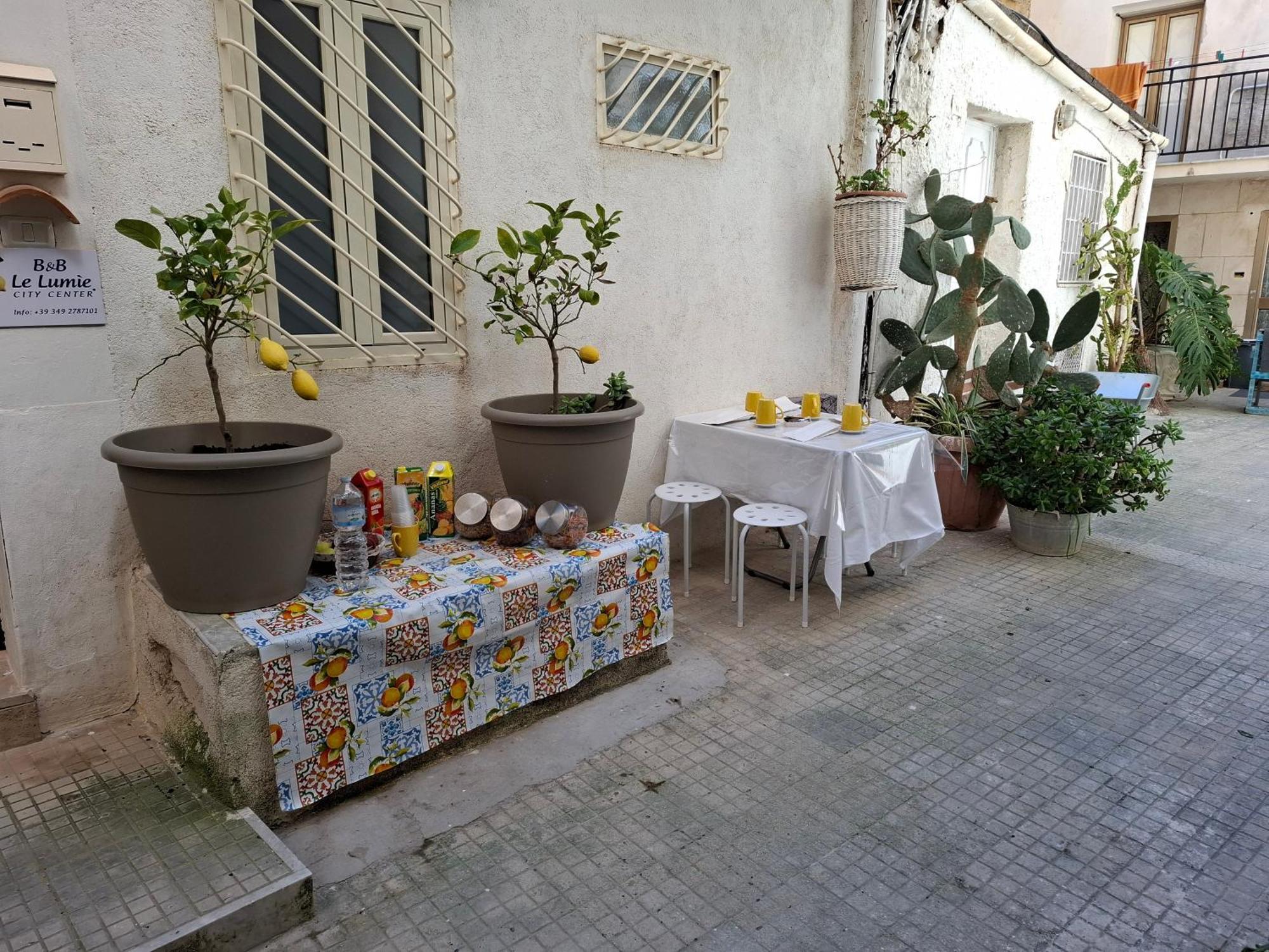 B&B Le Lumie "Il Cortiletto Del Centro" Agrigento Exterior foto