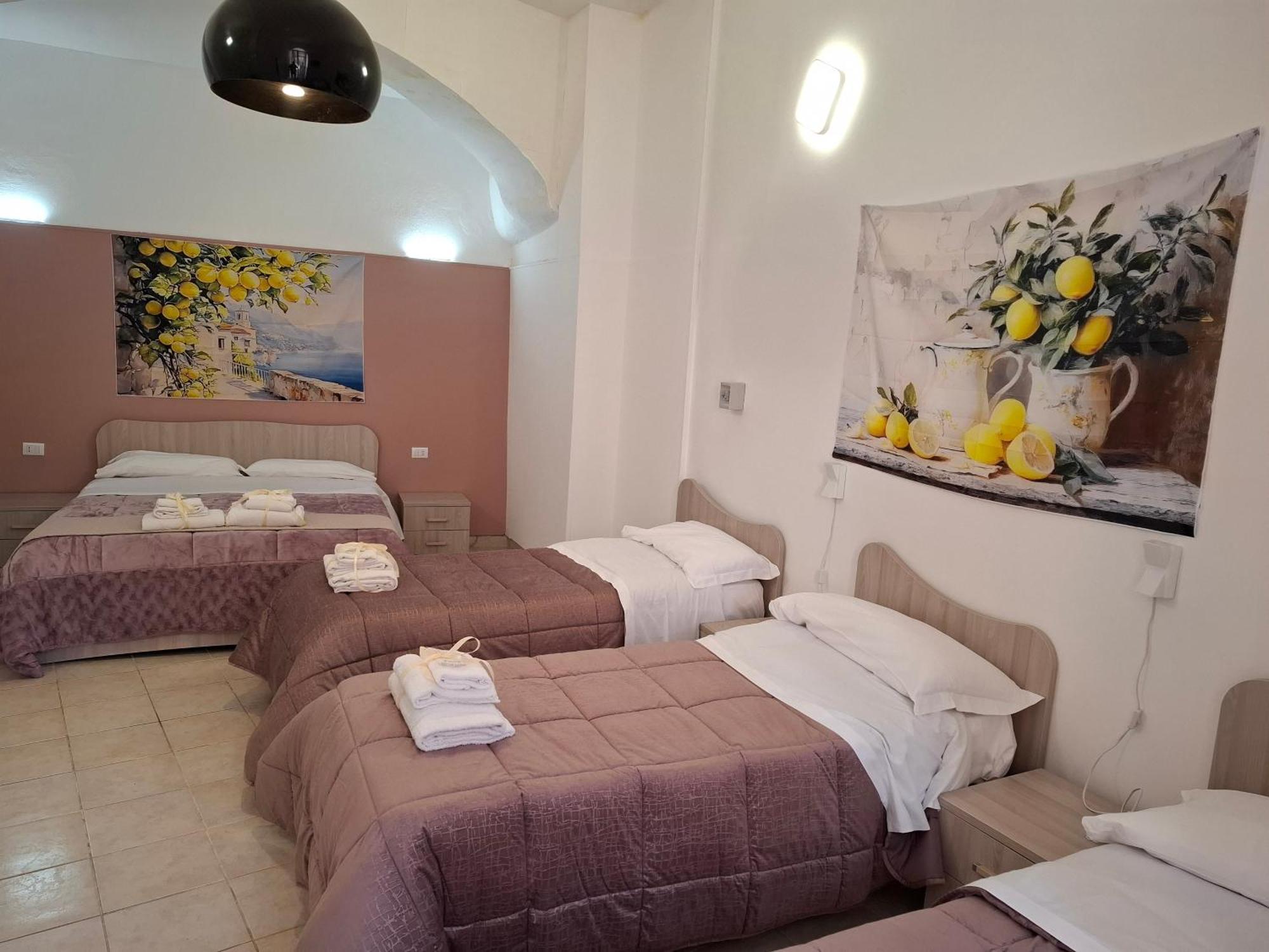 B&B Le Lumie "Il Cortiletto Del Centro" Agrigento Exterior foto
